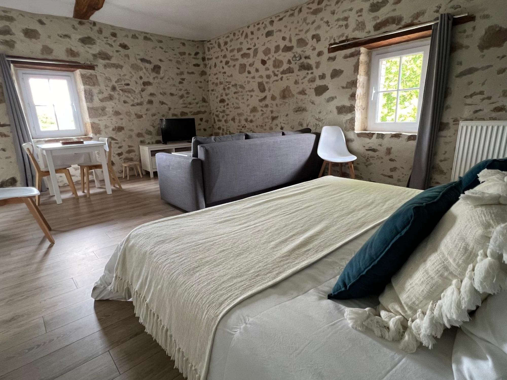 Bed and Breakfast La Milliere - Piscine & Campagne - Cathelineau & Lescure Le Poire-sur-Vie Экстерьер фото